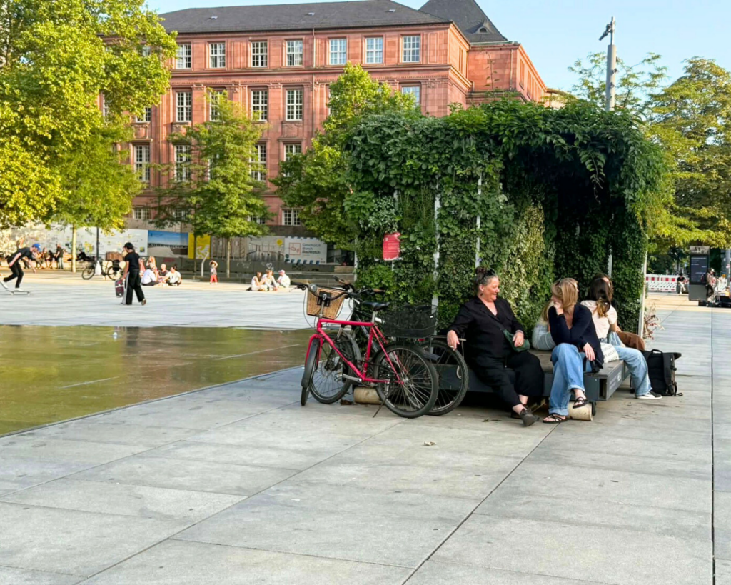 NPO birth佐藤事務局長 2025年欧州視察の様子